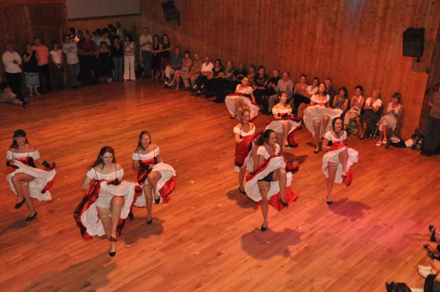 min 2010 10 10 station danse 291